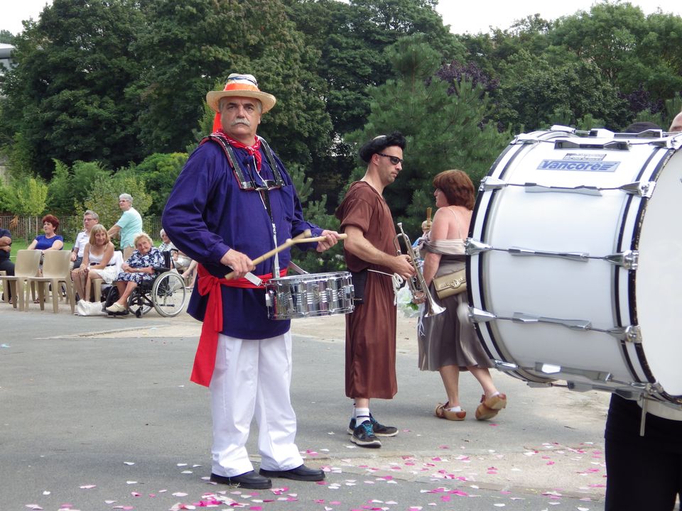 30/8/2015  MARIACH A CHABOTS gilles ete 2015 053